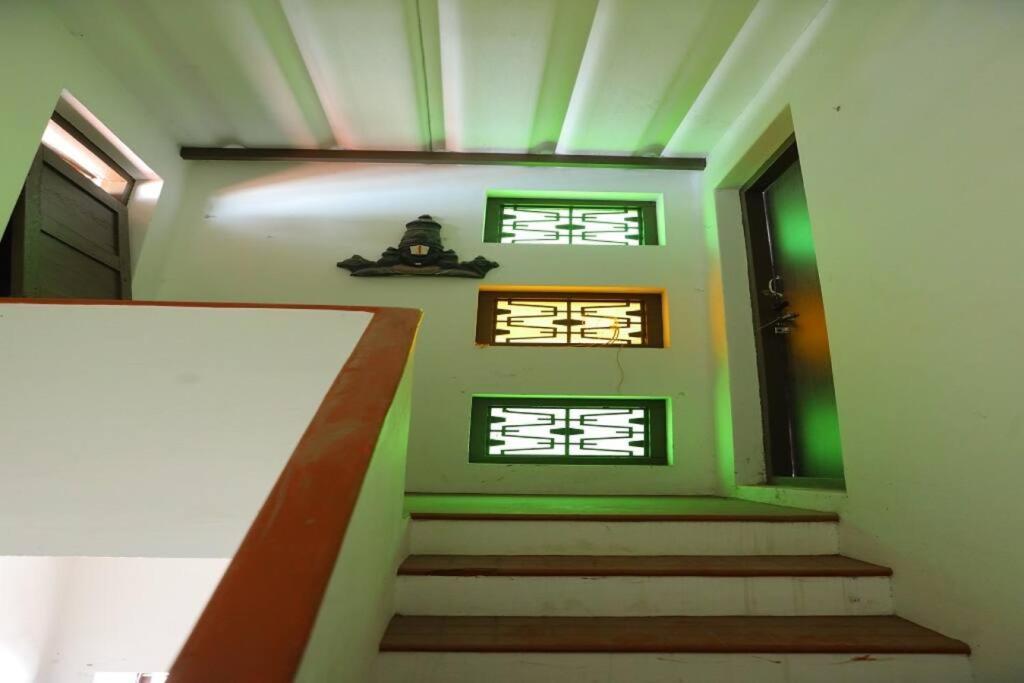 Heritage Home With 2 Bed/2 Bath With Kitchen In A Residential Neighborhood. Madurai Exterior photo